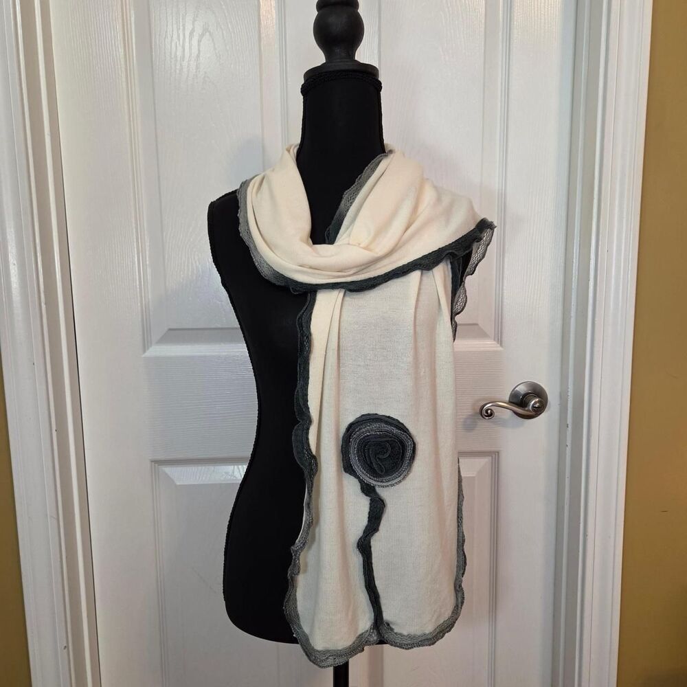 Cream & Gray Ruffled Flower Appliqué Scarf / Wrap